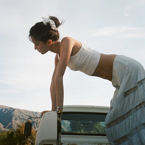 EMI JAY Floral Flower Print Scrunchie Set of 2 - Picture 4 of 9